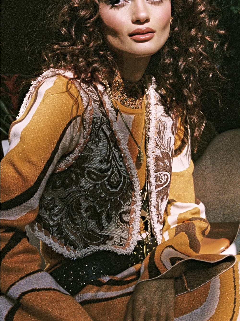 Cider paisley print vest - Picture 3 of 7